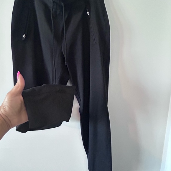 ABERCROMBIE & FITCH • Women Black Straight Leg Joggers • S • - Picture 6 of 7